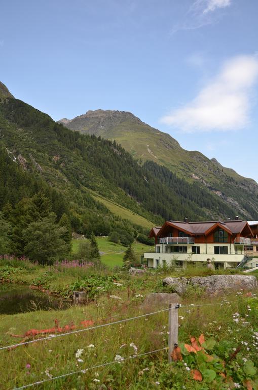Appartementhaus Naturquell Sankt Leonhard im Pitztal Exterior photo